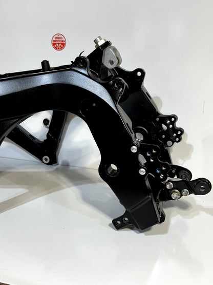 (2023) 2011-2026 SUZUKI GSXR750 GSXR 750 OEM MAIN FRAME CHASSIS MINT *SALVAGE*