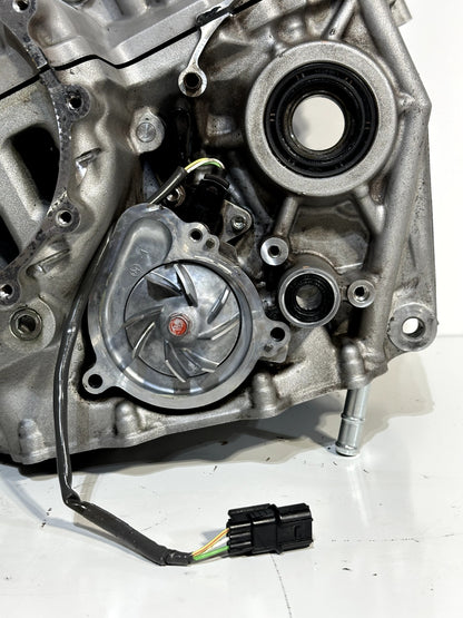 2021-2023 KAWASAKI NINJA ZX10R OEM UPPER LOWER ENGINE MOTOR BLOCK CRANK CASE SET