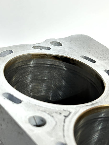 2021-2023 KAWASAKI NINJA ZX10R OEM UPPER LOWER ENGINE MOTOR BLOCK CRANK CASE SET