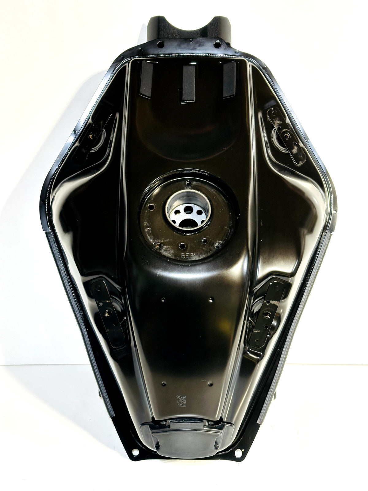 2022-2025 YAMAHA YZF R7 OEM GAS TANK FUEL CELL PETROL RESERVOIR BEB-24110