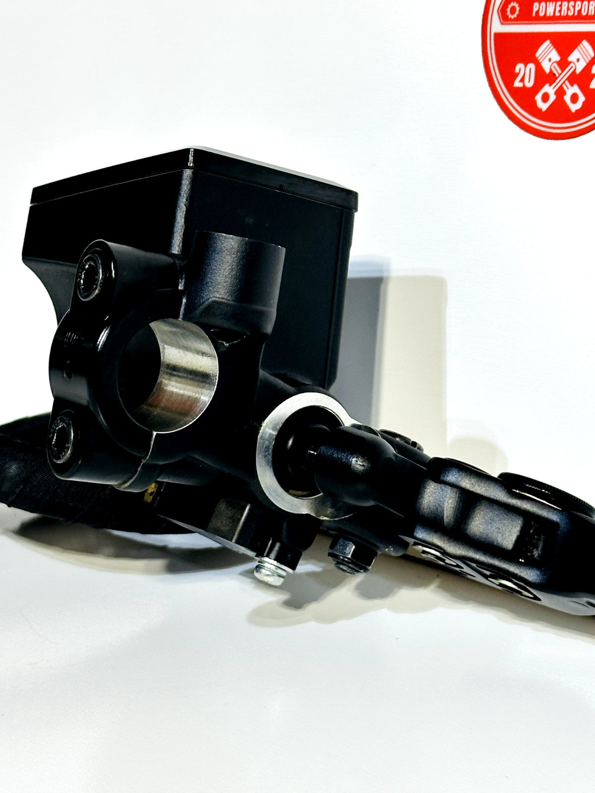 2021-2024 YAMAHA MT07 MT-07 OEM FRONT BRAKE MASTER CYLINDER W/ LEVER & LINE