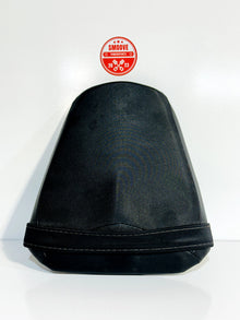 2017-2025 SUZUKI GSXR1000 GSXR 1000R OEM REAR BACK PASSENGER SEAT PAD PILON