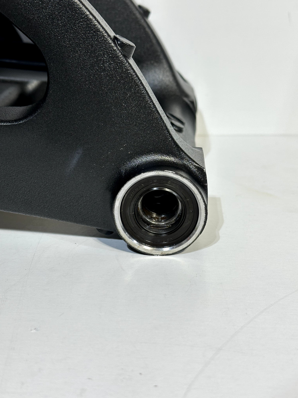 2021-2026 KAWASAKI NINJA ZX10R ZX10RR OEM REAR SWINGARM SUSPENSION SWING ARM
