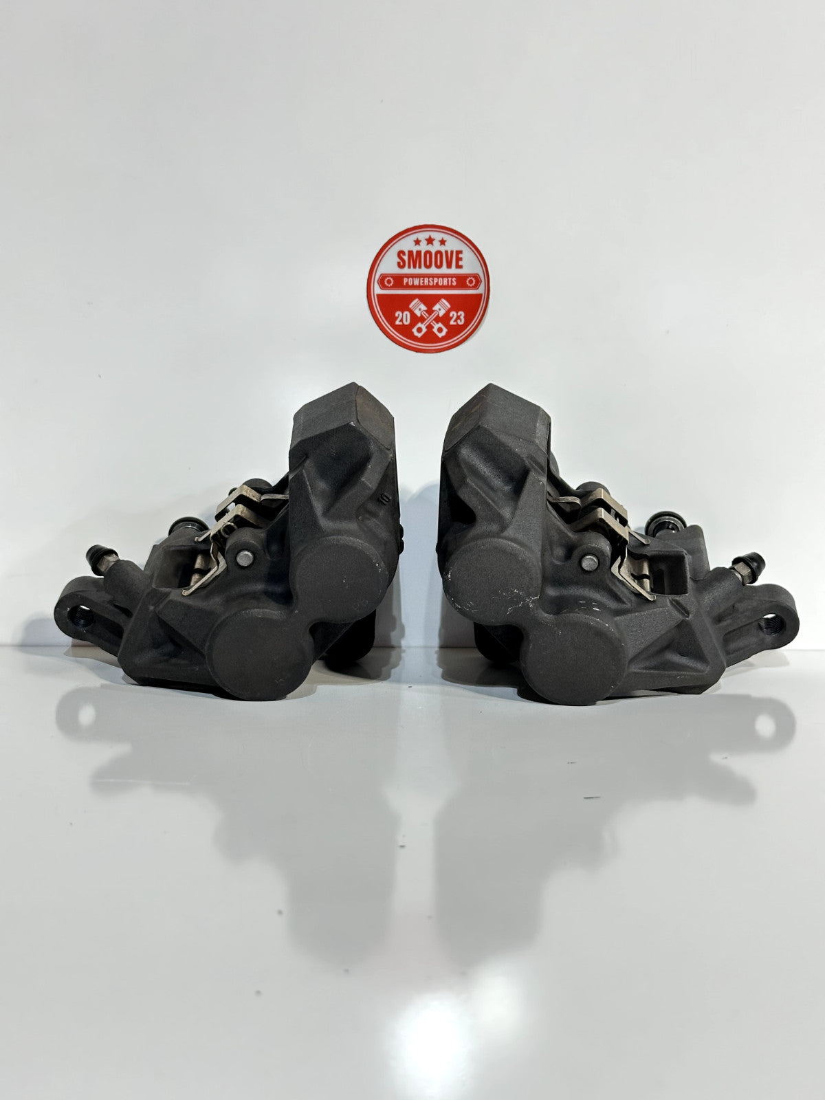 2014-2017 YAMAHA FZ07 FZ-07 OEM FRONT LEFT RIGHT BRAKE CALIPER SET PAIR W/ PADS