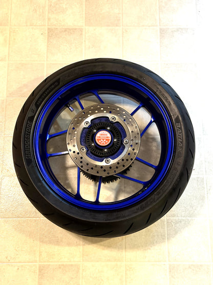 2021-2025 YAMAHA MT09 MT-09 SP OEM REAR BACK WHEEL RIM TIRE SPROCKET ROTOR BLUE