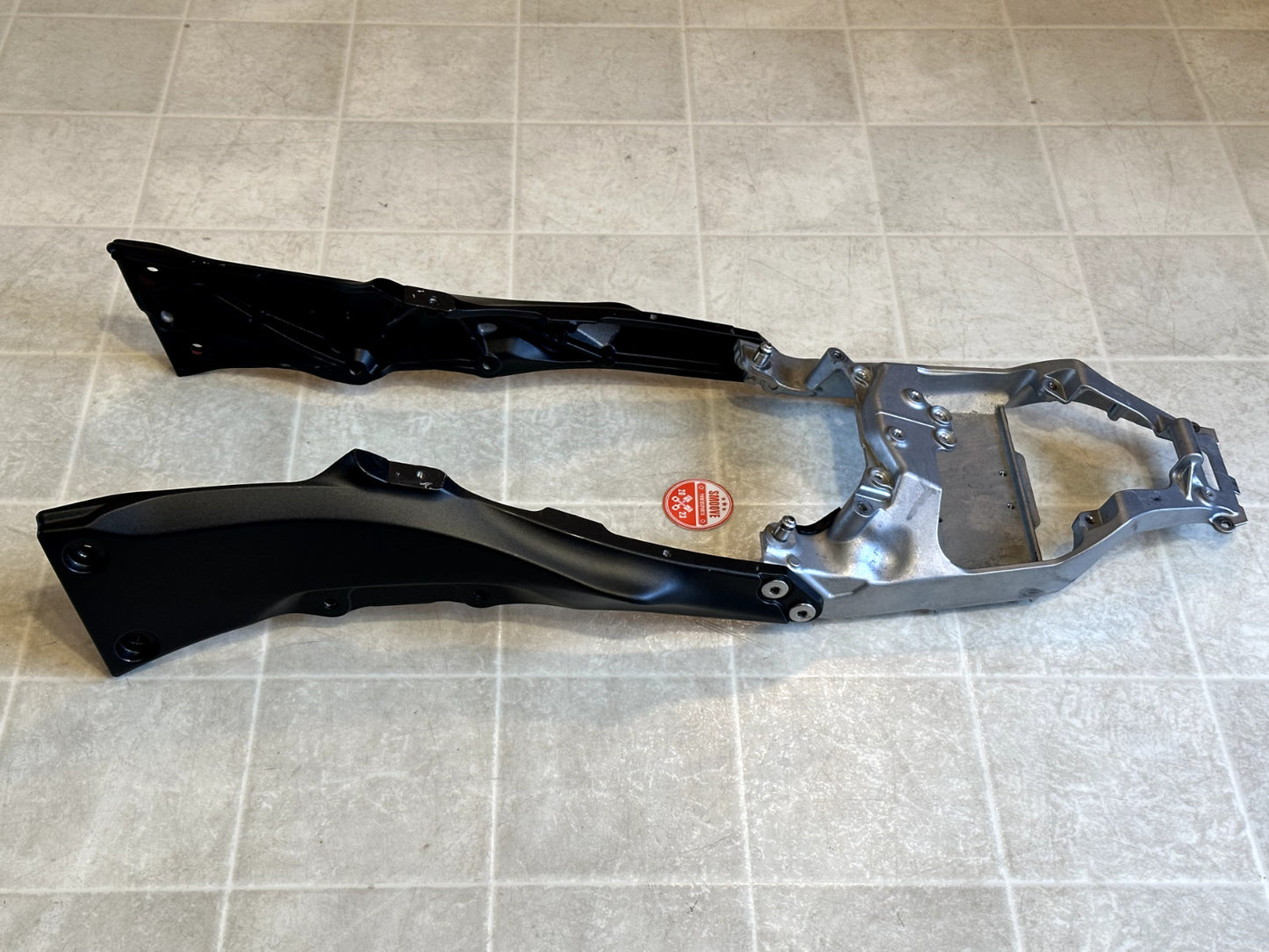 2021-2025 KAWASAKI NINJA ZX10R ZX 10 OEM REAR BACK TAIL SUBFRAME SUB FRAME