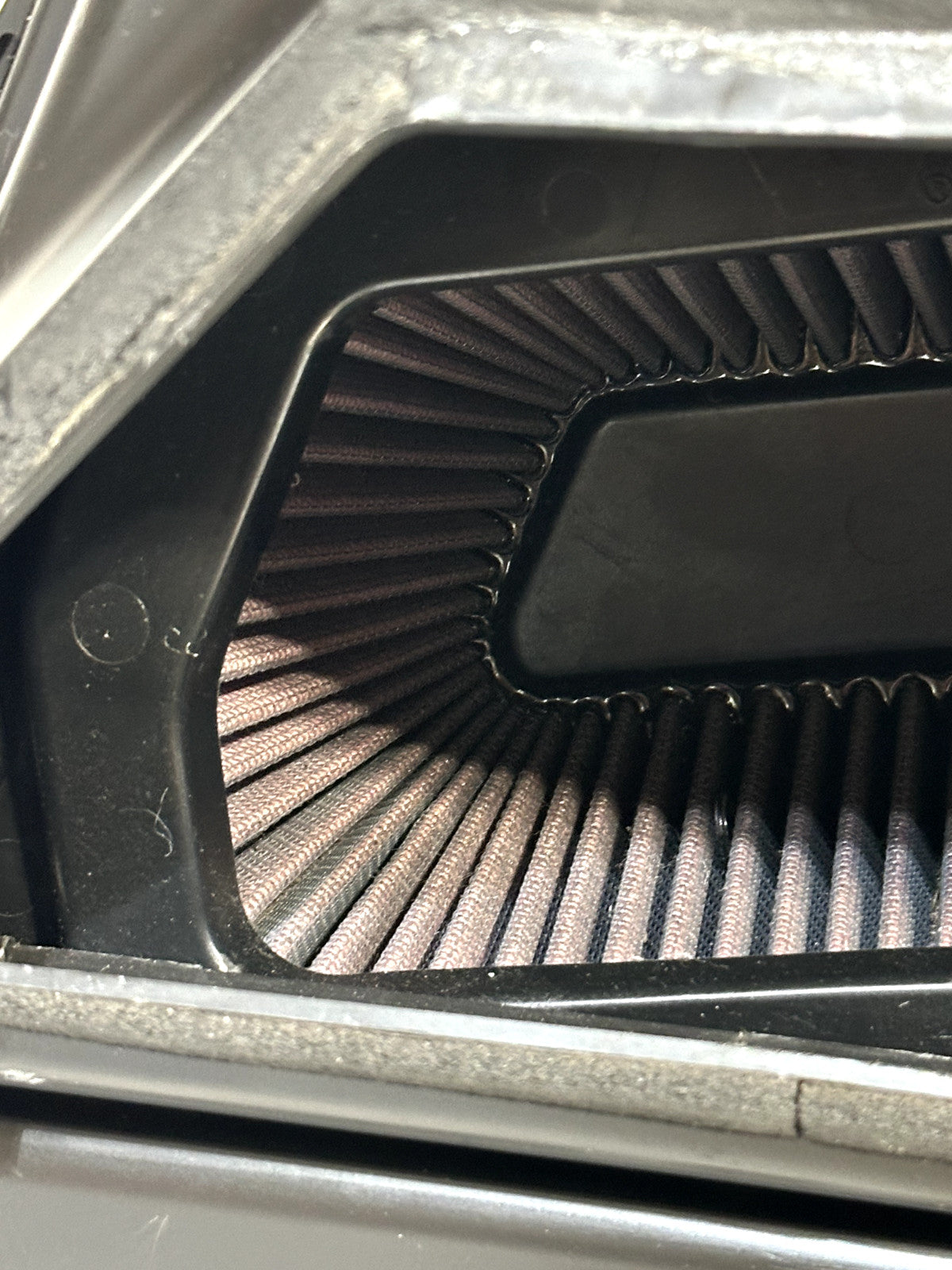 2015-2019 YAMAHA YZF R1 OEM AIR FILTER INTAKE BOX AIRBOX W/ INJECTORS + STACKS