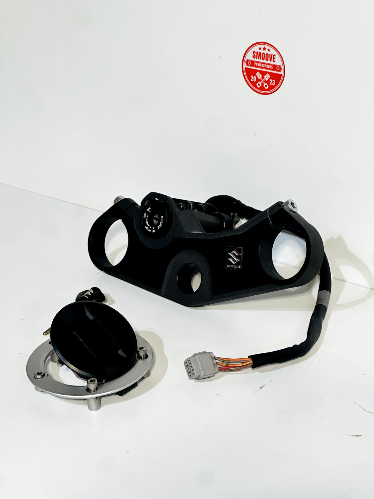 2011-2026 SUZUKI GSXR750 GSXR600 OEM IGNITION + TANK LOCK SET W/ TRIPLE TREE