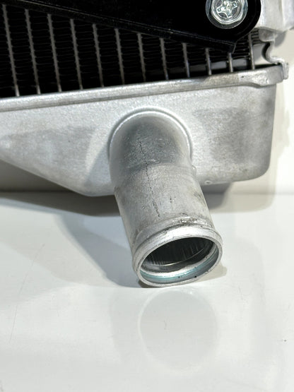 2022-2025 YAMAHA YZF R7 OEM RADIATOR ENGINE MOTOR COOLANT COOLER W/ BLOWER FAN