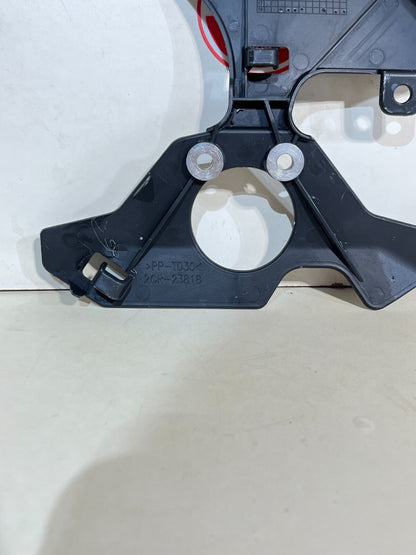 2015-2019 YAMAHA YFZ R1 INNER UPPER FRONT HORN SIGNAL COWL TRIM PANEL BRACKET