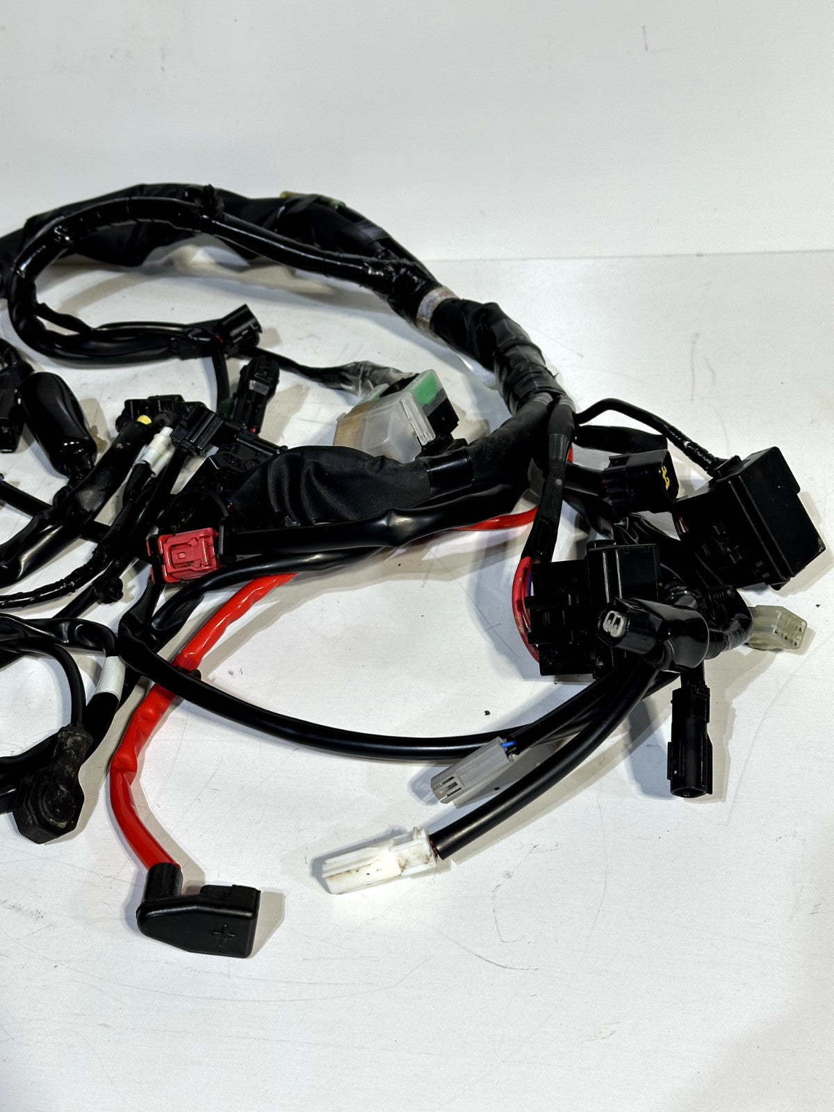 2025 YAMAHA YZF R7 OEM COMPLETE MAIN WIRING HARNESS WIRE LOOM BEB-82590-01  ✅