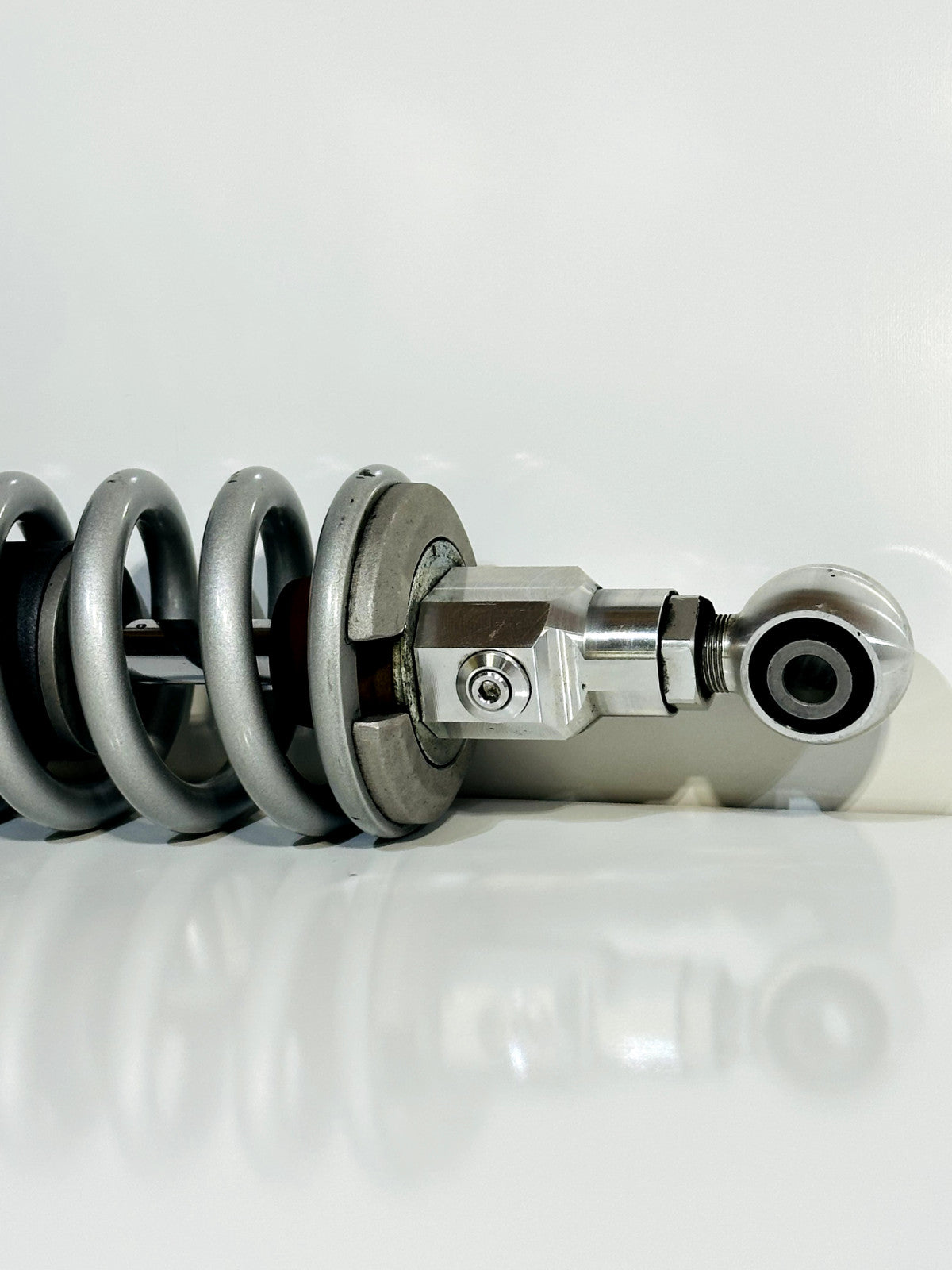 2020-2024 YAMAHA YZF-R1 YZF R1 OEM REAR BACK SHOCK ABSORBER SUSPENSION SPRING