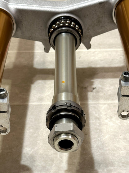 2011-2015 KAWASAKI NINJA ZX10R OEM FRONT FORKS SUSPENSION W/ TRIPLE TREE & BARS