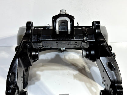 (2023) 2011-2026 SUZUKI GSXR750 GSXR 750 OEM MAIN FRAME CHASSIS MINT *SALVAGE*
