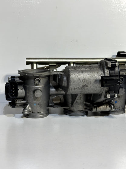 2008-2016 YAMAHA YZF R6 OEM THROTTLE BODY BODIES W/ FUEL INJECTORS + RAIL