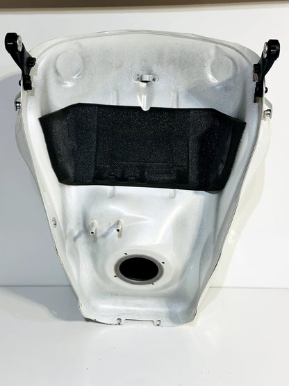 2022-2025 YAMAHA XSR900 XSR 900 OEM GAS FUEL TANK CELL PETROL RESERVOIR WHITE