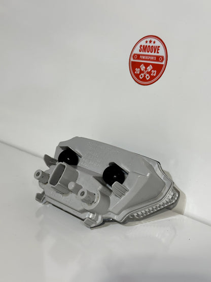 2011-2015 KAWASAKI NINJA ZX10R OEM REAR BACK TAIL BRAKE LIGHT TAILLIGHT