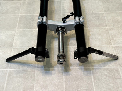 2019-2026 KAWASAKI NINJA ZX6R FRONT FORKS FORK SHOCK SUSPENSION W/ CLIP ON SET