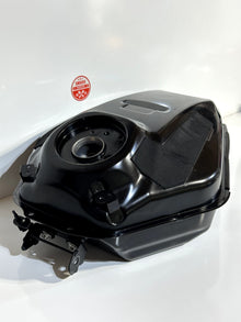 2018-2020 YAMAHA MT 07 MT-07 GAS FUEL TANK PETROL RESERVOIR FUEL CELL W/ BRACKET