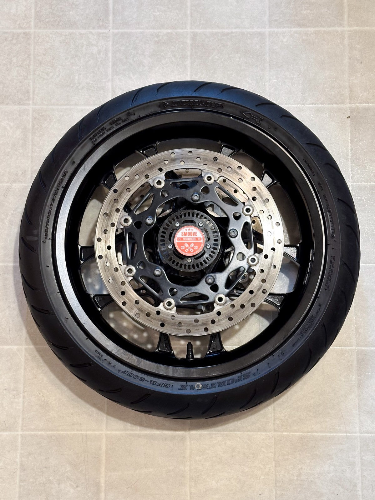 2020-2025 YAMAHA YZF-R1 YZF R1 OEM FRONT WHEEL RIM ROTOR & TIRE ASSEMBLY BLACK