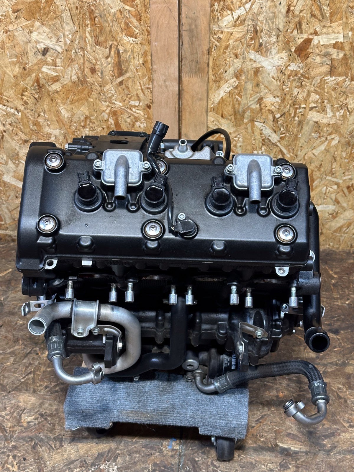 2020-2026 YAMAHA YZF R1 R1M OEM COMPLETE ENGINE MOTOR ASSEMBLY STRONG RUNNER 2K MILES