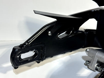 2020-2026 YAMAHA YZF R1 OEM SWINGARM REAR BACK SUSPENSION SWING ARM