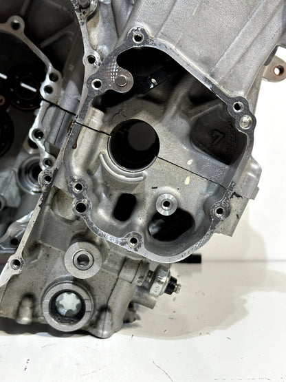 2021-2023 KAWASAKI NINJA ZX10R OEM UPPER LOWER ENGINE MOTOR BLOCK CRANK CASE SET