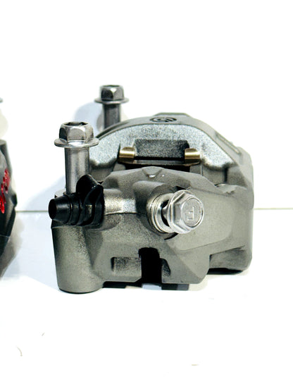 2021-2025 KAWASAKI NINJA ZX10R OEM FRONT LEFT & RIGHT BREMBO BRAKE CALIPER SET