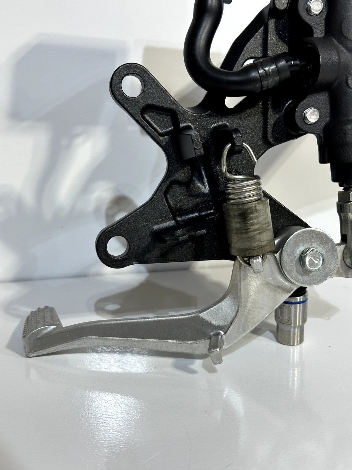 2021-2025 KAWASAKI NINJA ZX10R ZX 10 OEM REAR BRAKE MASTER CYLINDER W/ FOOT PEG