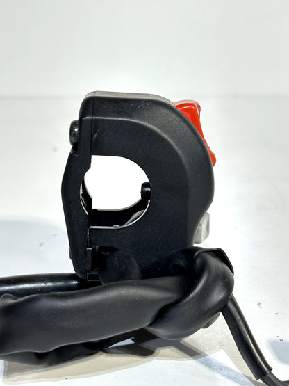 2008-2016 YAMAHA YZF R6 OEM RIGHT HANDLE BAR START STOP KILL SWITCH
