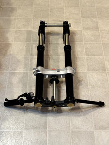 2017-2025 SUZUKI GSXR1000 OEM FRONT FORKS SUSPENSION W/ TRIPLE CLAMPS & CLIP ONS