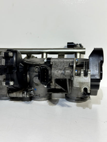 2008-2016 YAMAHA YZF R6 OEM THROTTLE BODY BODIES W/ FUEL INJECTORS + RAIL