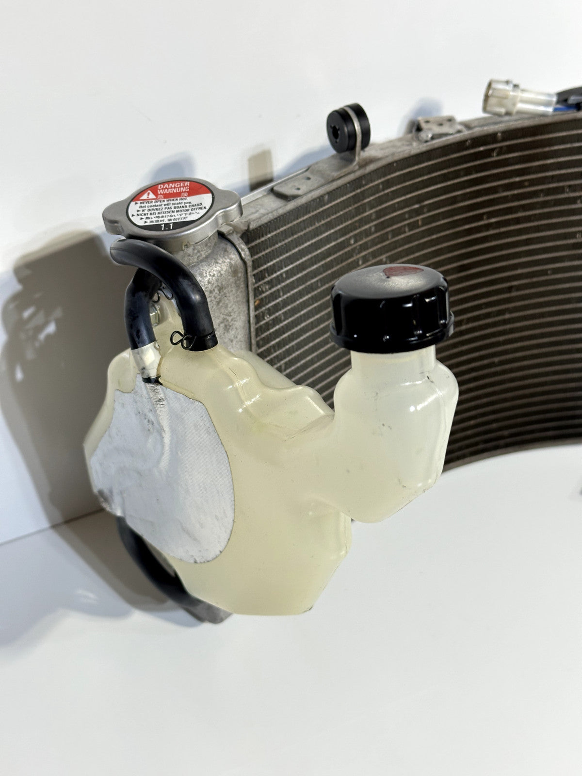 2021-2025 KAWASAKI NINJA ZX10R ZX 10 OEM ENGINE RADIATOR MOTOR COOLER W/ FAN