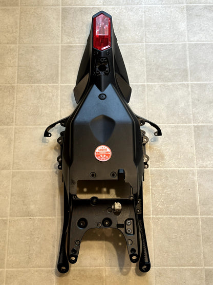 2020-2026 YAMAHA YZF R1 OEM SUBFRAME REAR BACK TAIL FRAME ASSEMBLY W/ UNDER TAIL