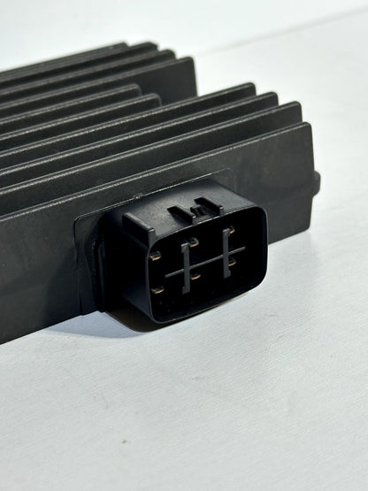 2008-2016 YAMAHA YZF R6 OEM RECTIFIER VOLTAGE REGULATOR