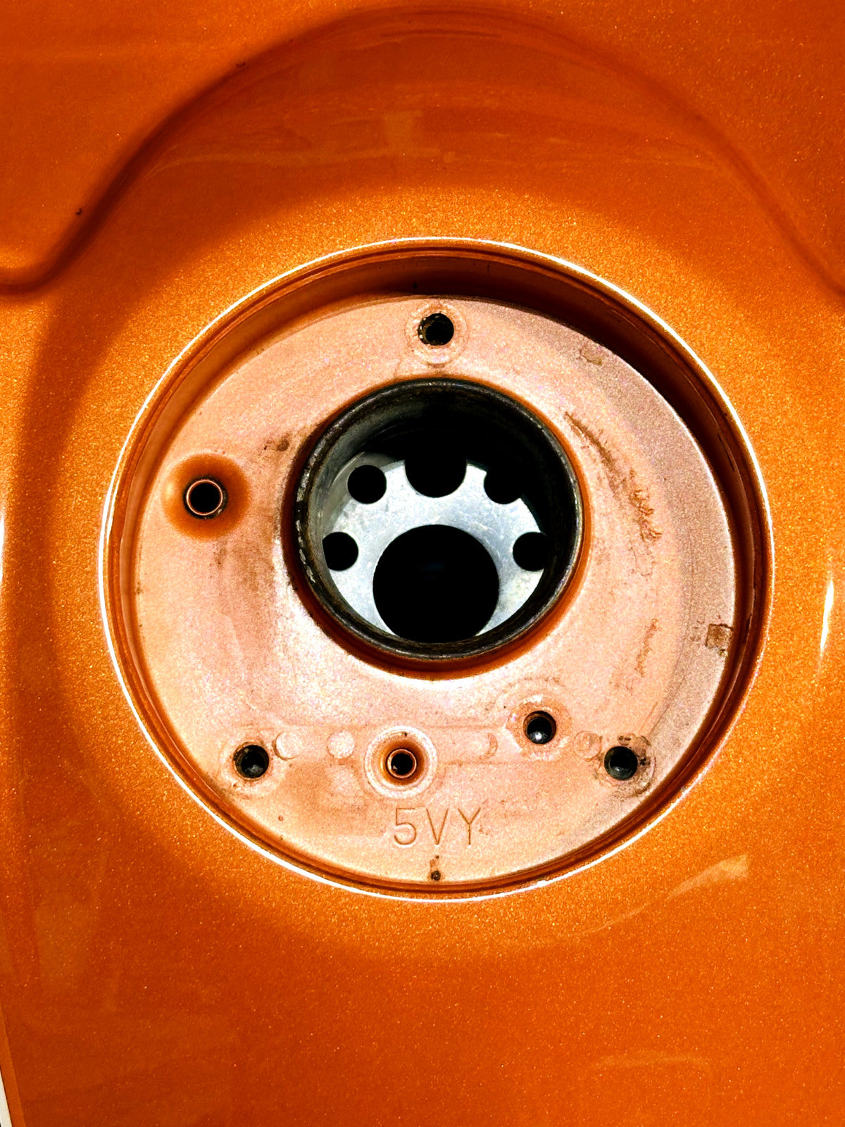 (2009) 2008-2016 YAMAHA YZF R6 OEM GAS FUEL TANK CELL PETROL RESERVOIR ORANGE