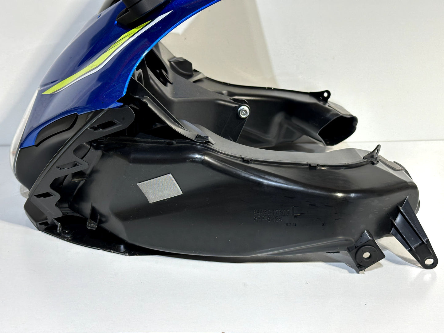 2020 2017-2025 SUZUKI GSXR1000 OEM FRONT HEADLIGHT W/ COWLING & WINDSHIELD BLUE