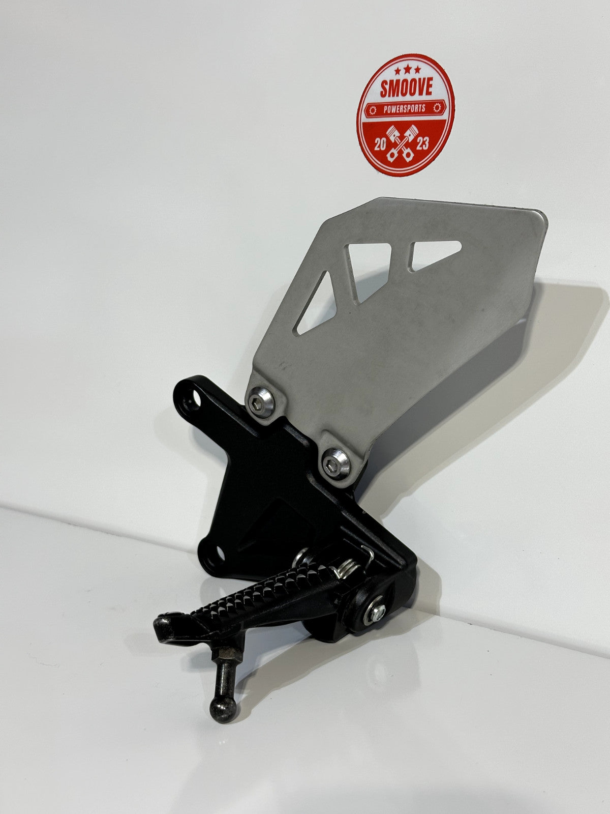 2011-2015 KAWASAKI NINJA ZX10R OEM LEFT RIDER FOOT PEG & FRAME BRACKET ASSEMBLY