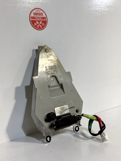 2008-2016 YAMAHA YZF R6 OEM REAR BACK TAIL BRAKE LIGHT TAILLIGHT