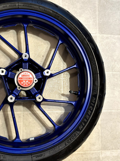 2022-2025 YAMAHA YZF R7 OEM FRONT WHEEL RIM & TIRE ASSEMBLY BLUE