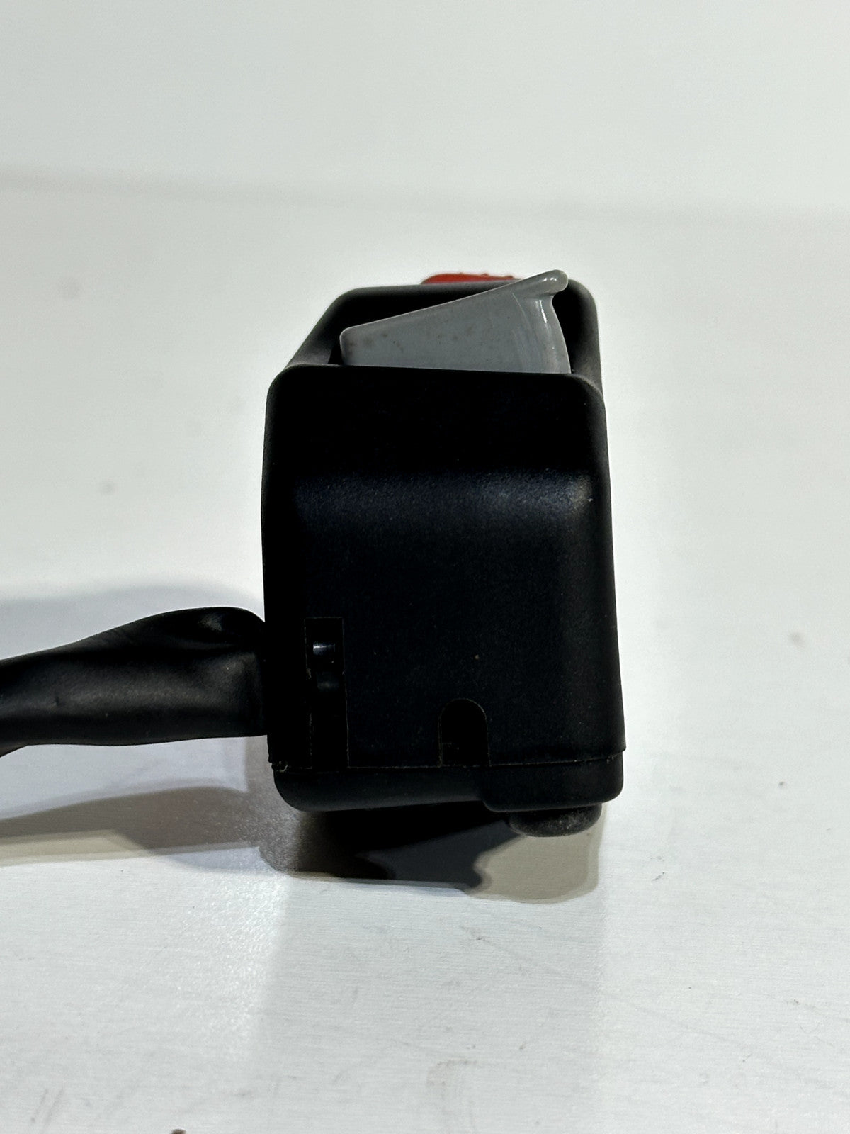 2008-2016 YAMAHA YZF R6 OEM RIGHT HANDLE BAR START STOP KILL SWITCH
