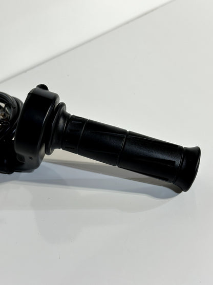 2011-2015 KAWASAKI NINJA ZX10R OEM THROTTLE CONTROL ASSEMBLY W/ CABLES
