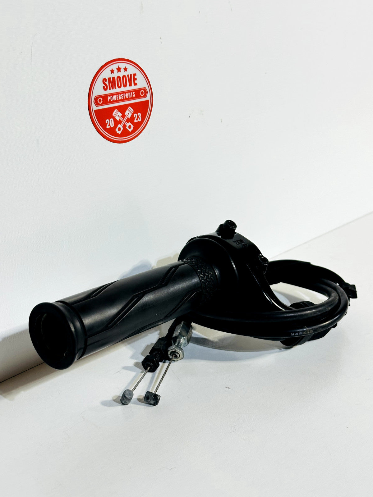 2008-2016 YAMAHA YZF R6 OEM THROTTLE TUBE & HOUSING W/ CABLES
