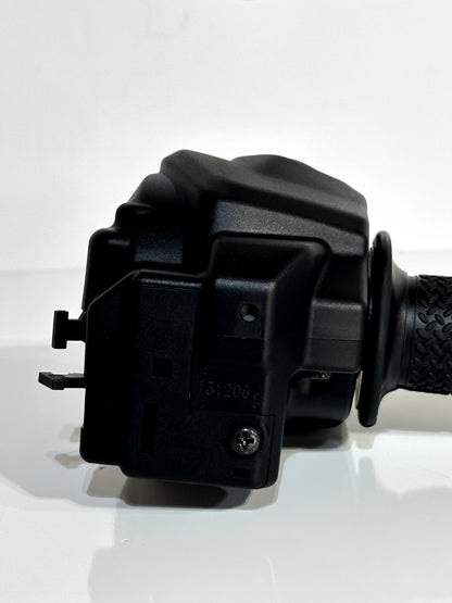 2024-2025 YAMAHA MT09 MT-09 OEM THROTTLE GRIP HOUSING TUBE RIDE BY WIRE ASSEMBLY