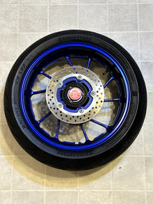 2022-2025 YAMAHA YZF R7 OEM REAR BACK WHEEL RIM SPROCKET ROTOR & TIRE BLUE
