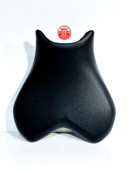 2022-2025 YAMAHA YZF R7 OEM FRONT DRIVER RIDER SEAT PAD PILON ASSEMBLY