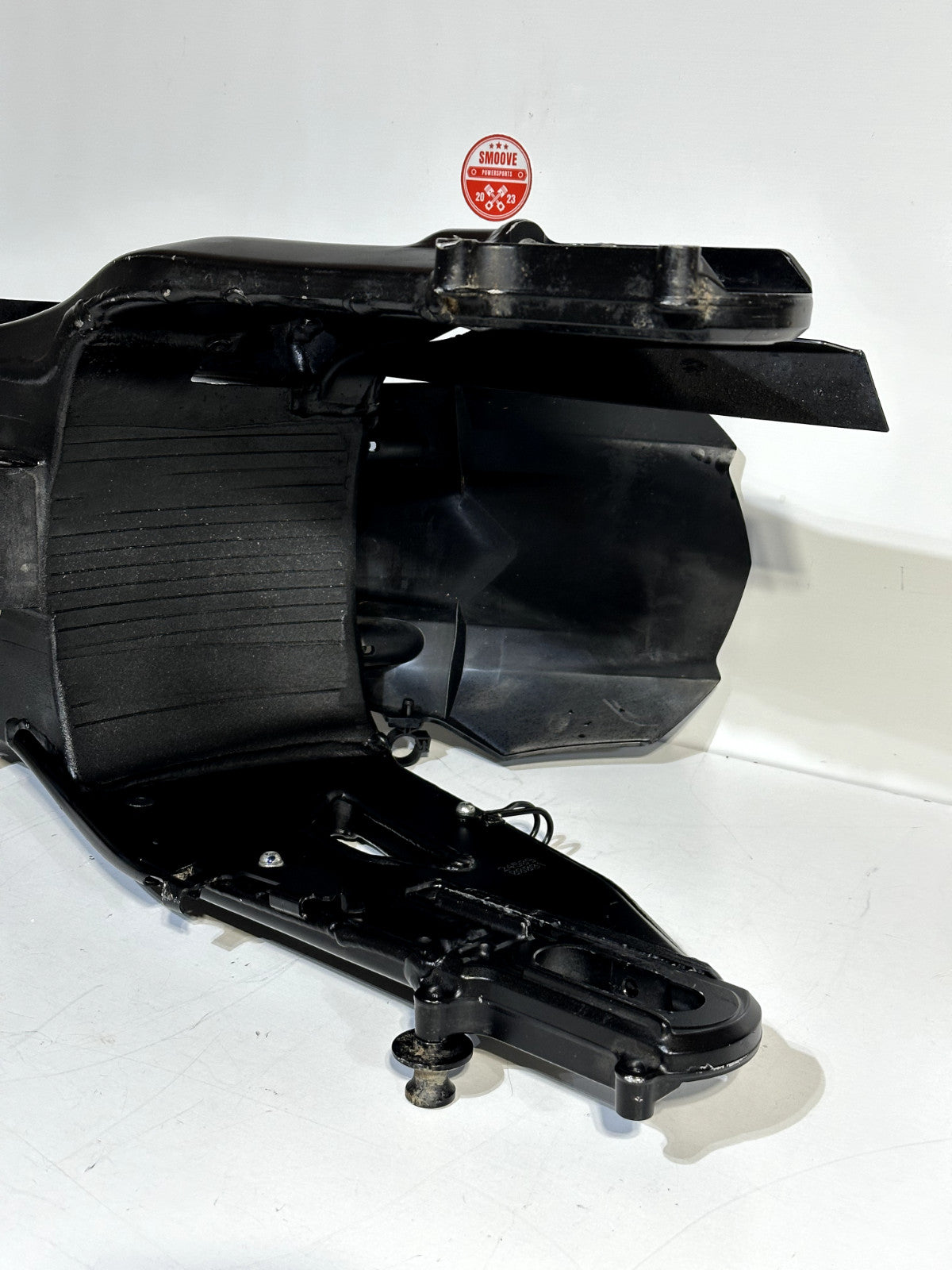 2015-2025 YAMAHA YZF R1 OEM REAR BACK SUSPENSION SWINGARM SWING ARM