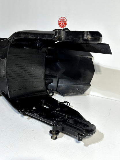 2015-2025 YAMAHA YZF R1 OEM REAR BACK SUSPENSION SWINGARM SWING ARM