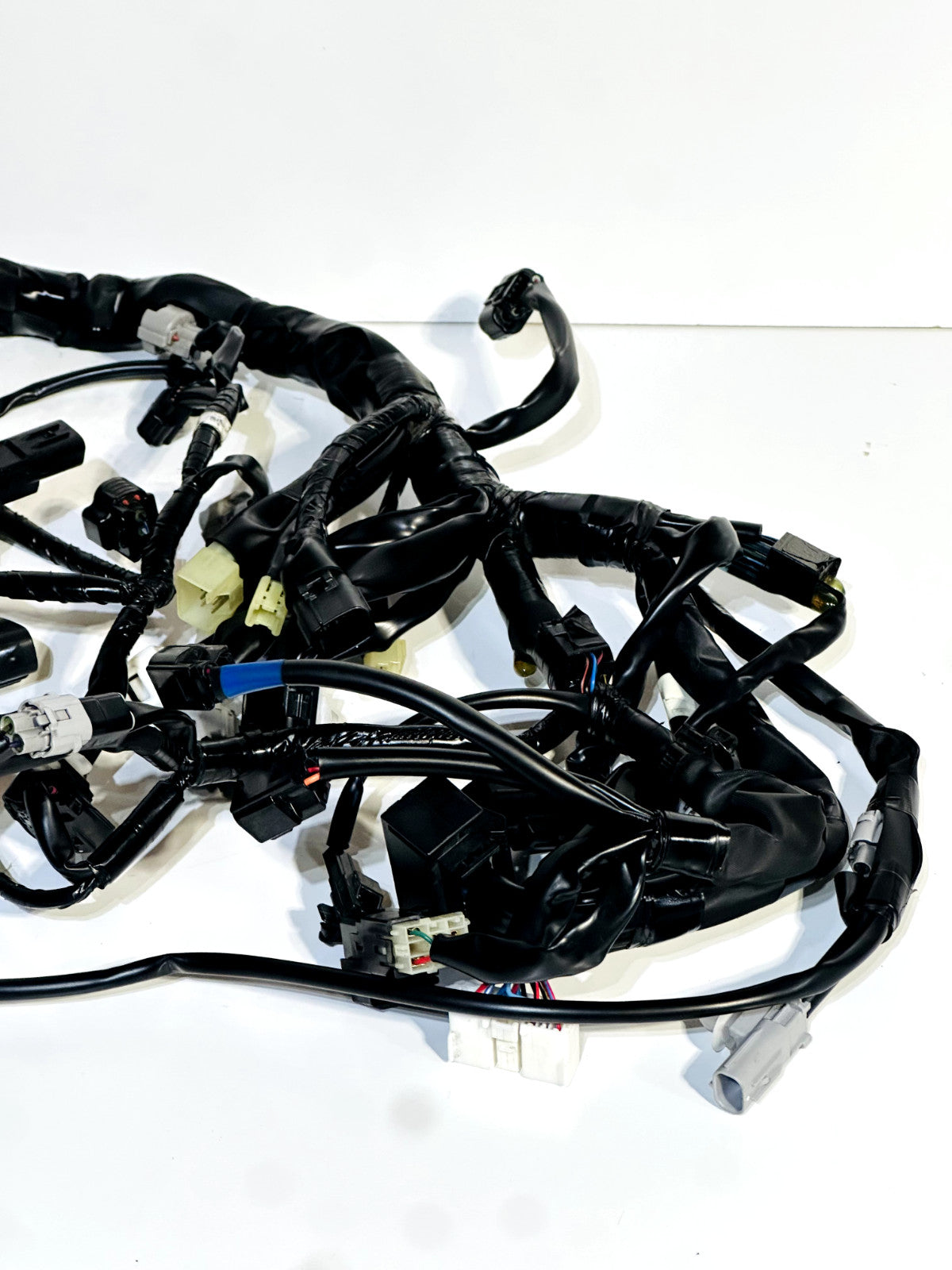 2025 YAMAHA YZF R7 OEM COMPLETE MAIN WIRING HARNESS WIRE LOOM BEB-82590-01  ✅