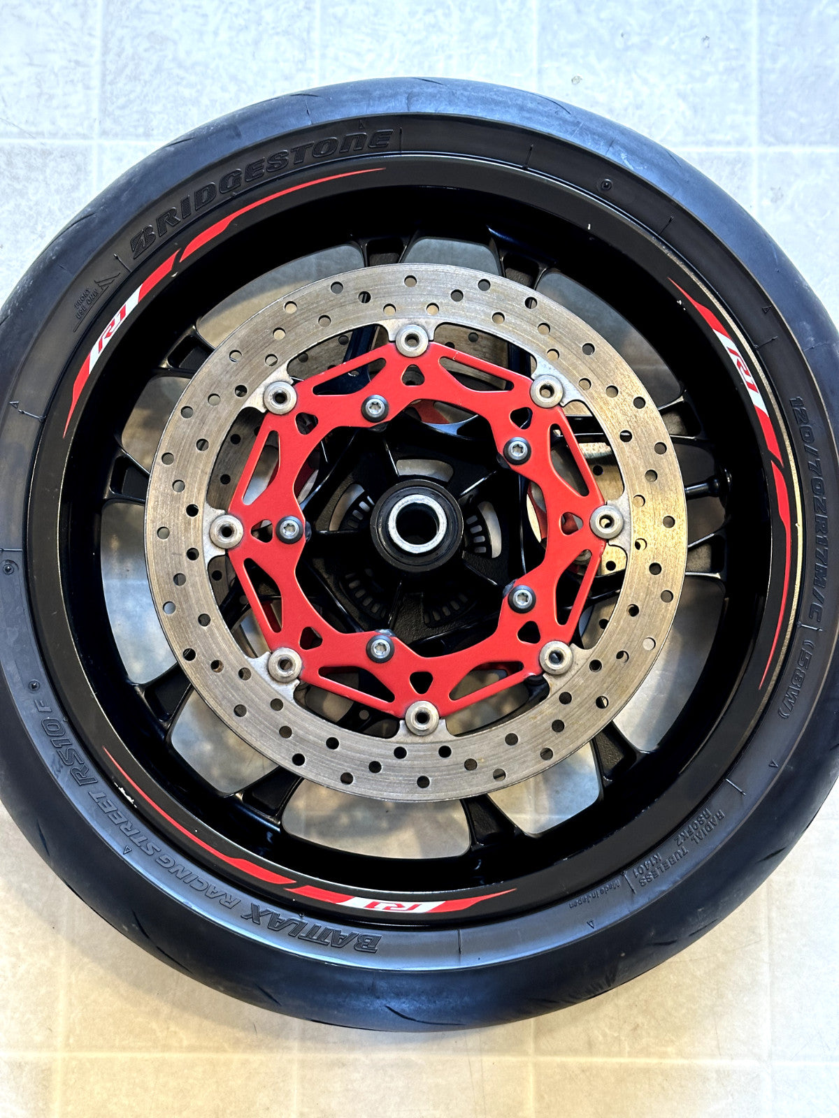 2015-2025 YAMAHA YZF R1 OEM FRONT WHEEL RIM ROTOR TIRE ABS RING BLACK STRAIGHT